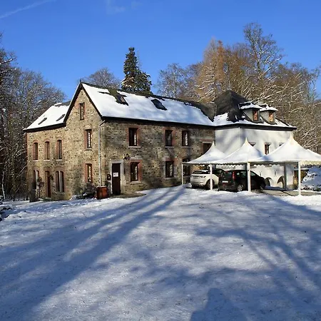 La Source De La Geronstere Oda ve Kahvaltı Spa