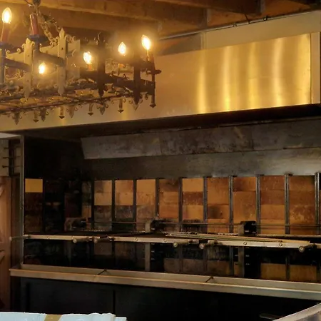 ベッド・アンド・ブレックファスト La Source De La Geronstere