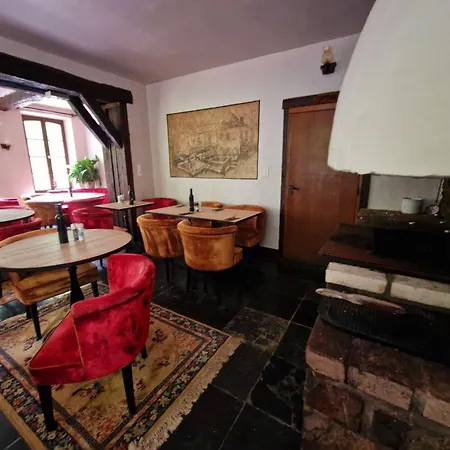 La Source De La Geronstere B&B