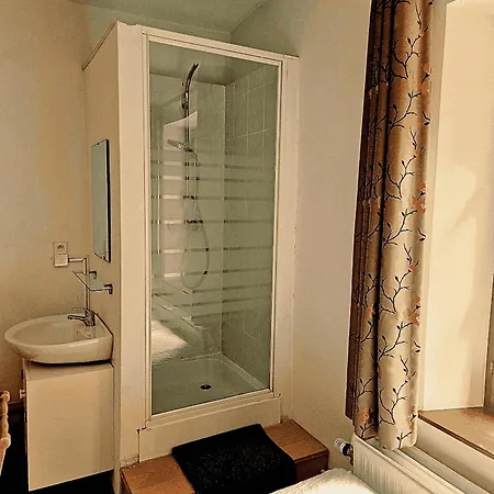 La Source De La Geronstere スパ