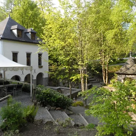 Oda ve Kahvaltı La Source De La Geronstere