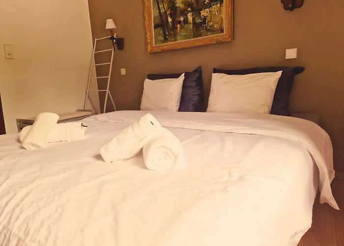 La Source De La Geronstere Alojamento de Acomodação e Pequeno-almoço 3*