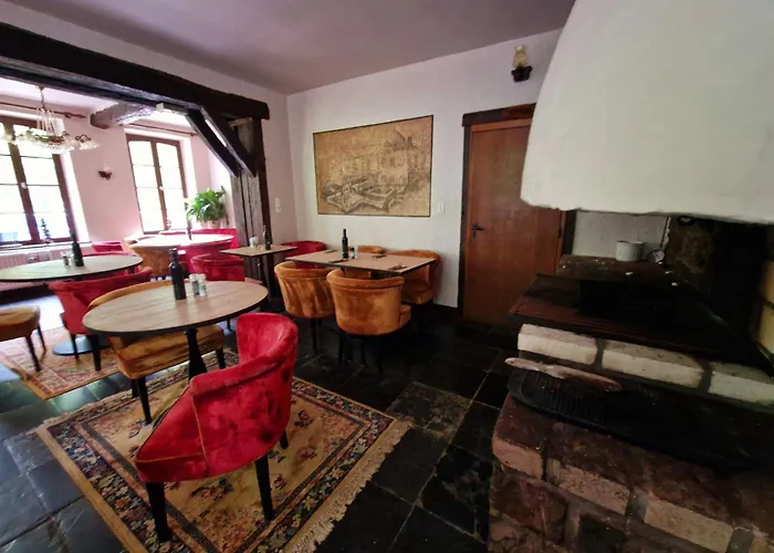 La Source De La Géronstère Couette-café