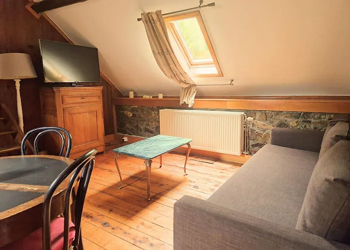 Alojamento de Acomodação e Pequeno-almoço La Source De La Geronstere 3*