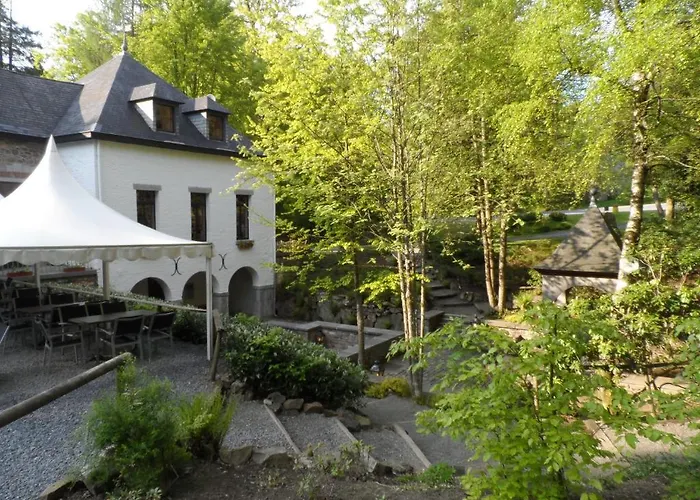 Couette-café La Source De La Géronstère