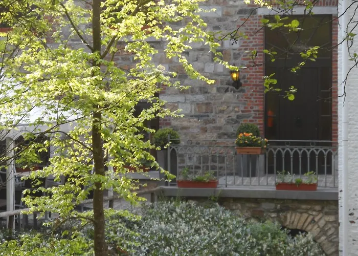 La Source De La Géronstère 3*